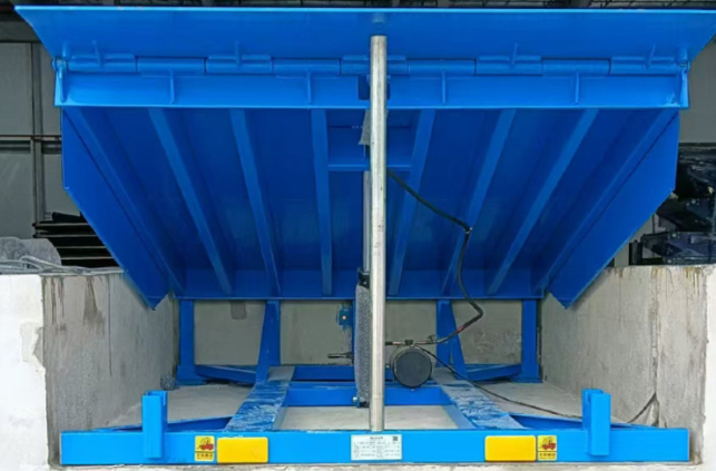 琼中固定式登车桥应用